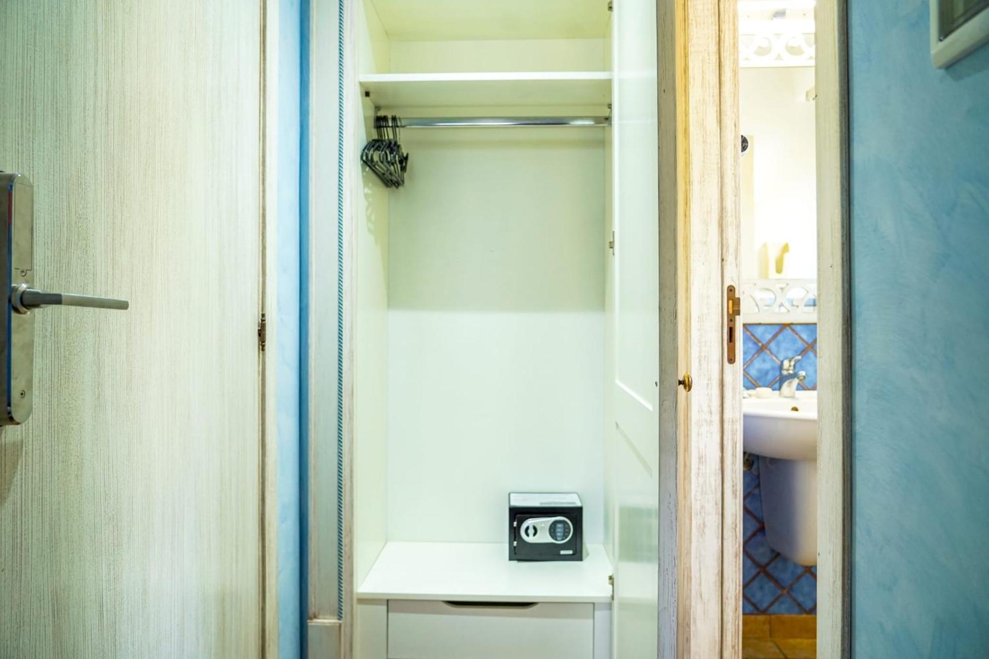 Motel - Hotel Nautico ポッツァッロ エクステリア 写真